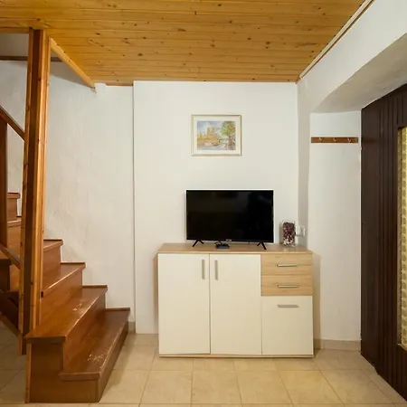 Villa Eco Friendly With Pool In *