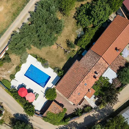 Eco Friendly With Pool In Villa *