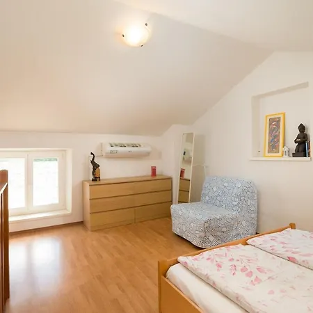 Villa Eco Friendly With Pool In