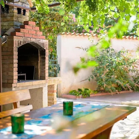 Eco Friendly With Pool In Villa